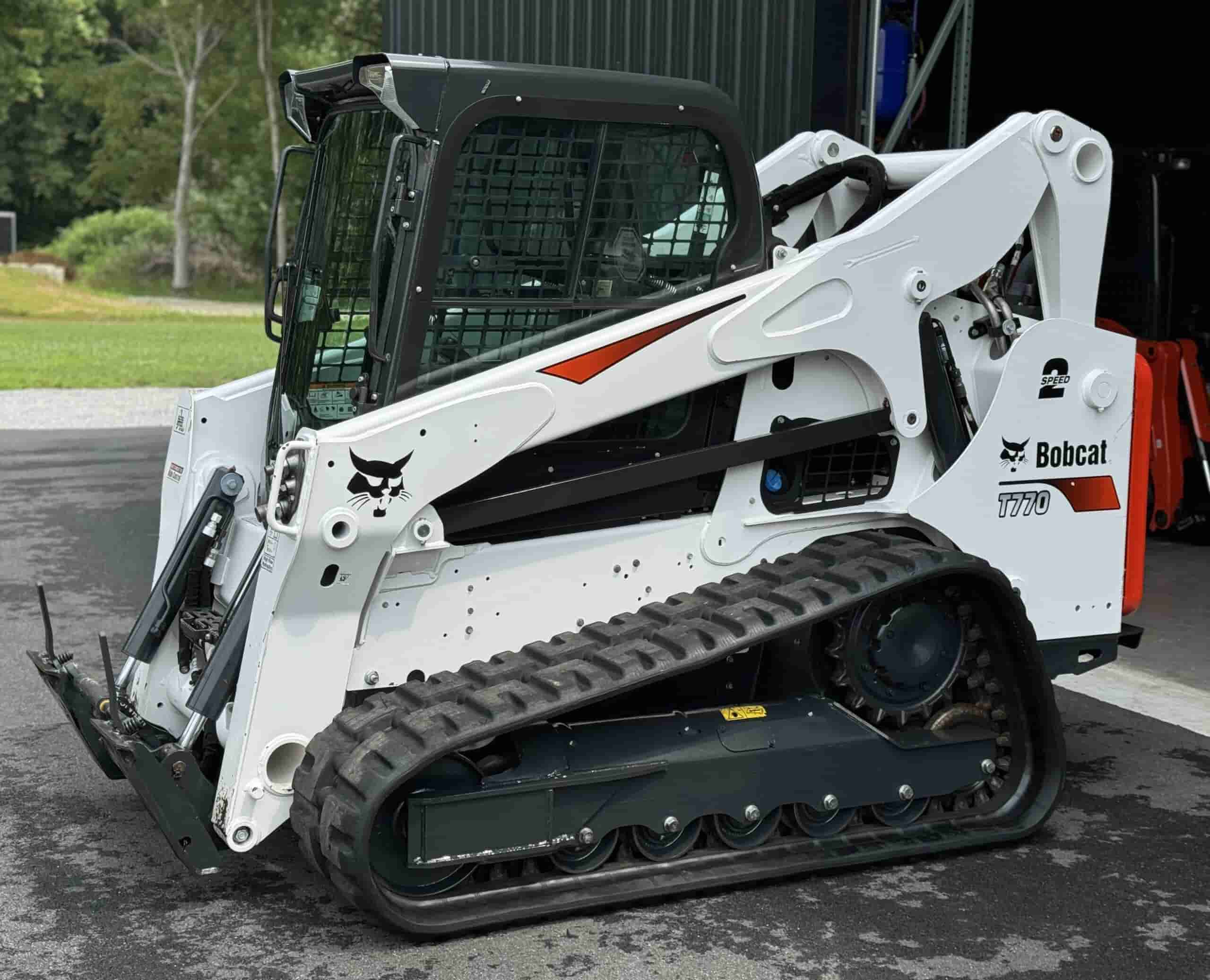 2022 BOBCAT T770 HIGH FLOW
